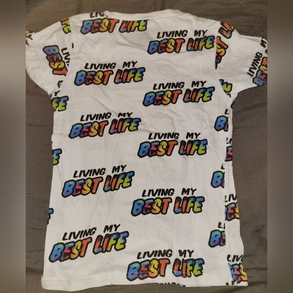 On fire- Living my best life; tee - Picture 6 of 7